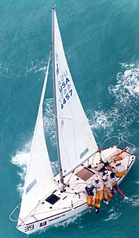 J/24 racing in the tropics